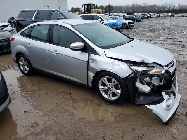 1FADP3F27DL239904 - 2013 FORD FOCUS SE SILVER photo 4