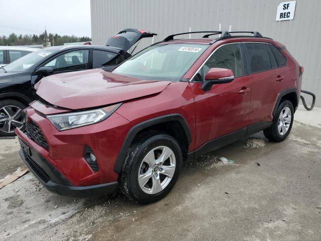 JTMP1RFV9MD531571 - 2021 TOYOTA RAV4 XLE RED photo 1