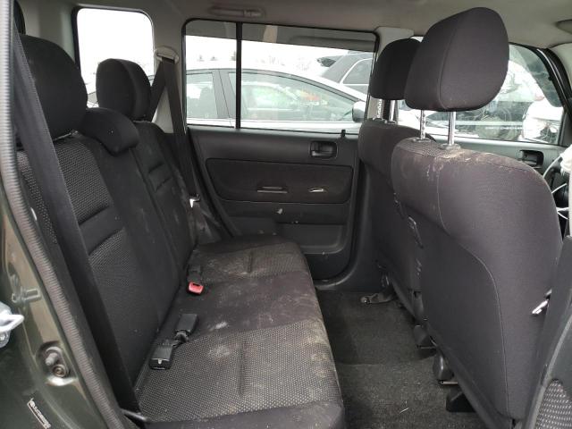JTLKT324850200542 - 2005 TOYOTA SCION XB GRAY photo 10