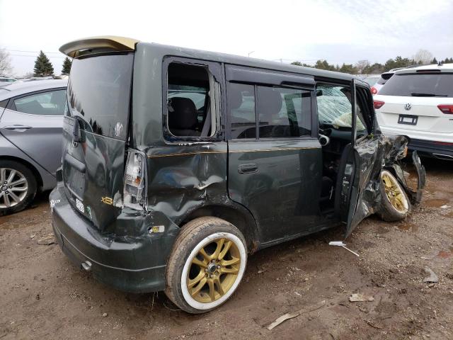 JTLKT324850200542 - 2005 TOYOTA SCION XB GRAY photo 3