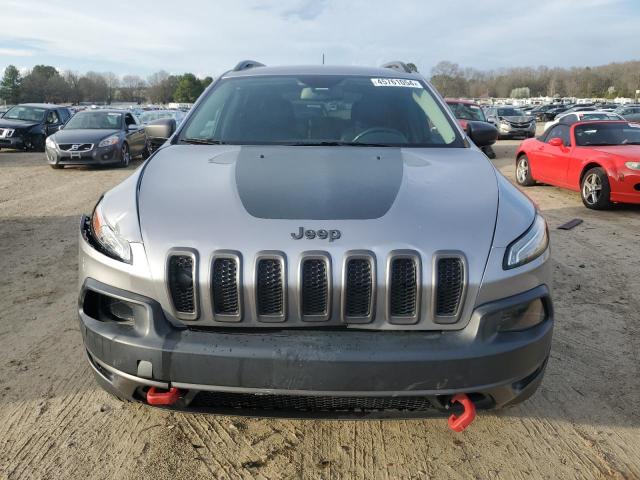 1C4PJMBX7JD512765 - 2018 JEEP CHEROKEE TRAILHAWK SILVER photo 5