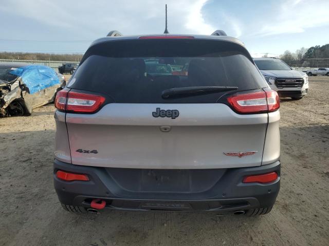 1C4PJMBX7JD512765 - 2018 JEEP CHEROKEE TRAILHAWK SILVER photo 6