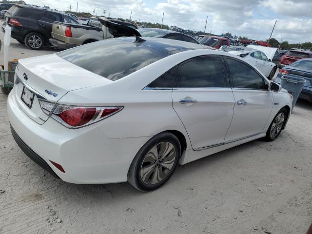 KMHEC4A48DA066944 - 2013 HYUNDAI SONATA HYBRID WHITE photo 3