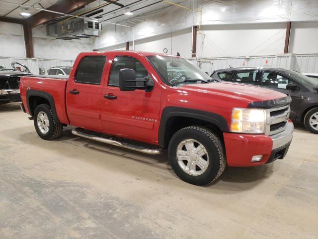 3GCEK13M47G554541 - 2007 CHEVROLET SILVERADO K1500 CREW CAB RED photo 4