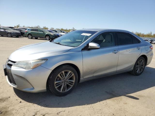 4T1BF1FK9GU136258 - 2016 TOYOTA CAMRY LE SILVER photo 1