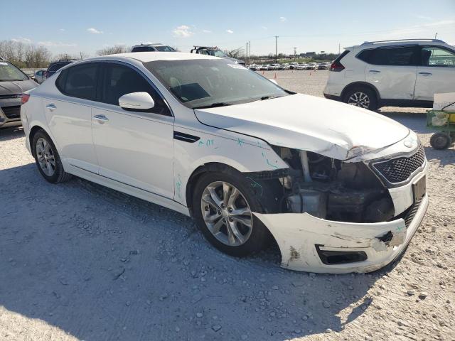 5XXGM4A71EG323839 - 2014 KIA OPTIMA LX WHITE photo 4