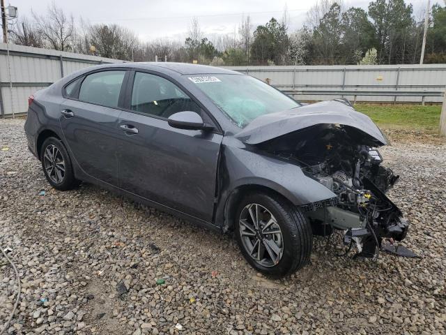 3KPF24AD3RE729787 - 2024 KIA FORTE LX GRAY photo 4