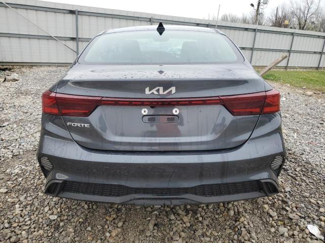 3KPF24AD3RE729787 - 2024 KIA FORTE LX GRAY photo 6