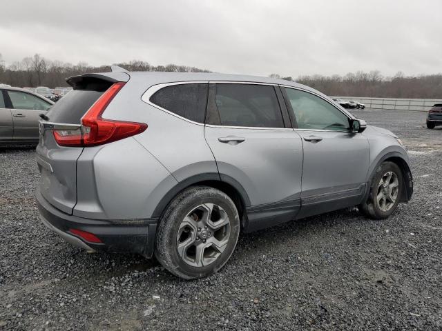 7FARW1H59JE052410 - 2018 HONDA CR-V EX SILVER photo 3