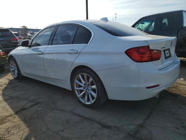 WBA3C3G52ENS70393 - 2014 BMW 320 I XDRIVE WHITE photo 2