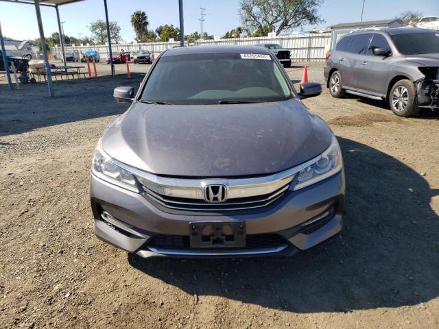 1HGCR3F85GA001667 - 2016 HONDA ACCORD EXL CHARCOAL photo 5