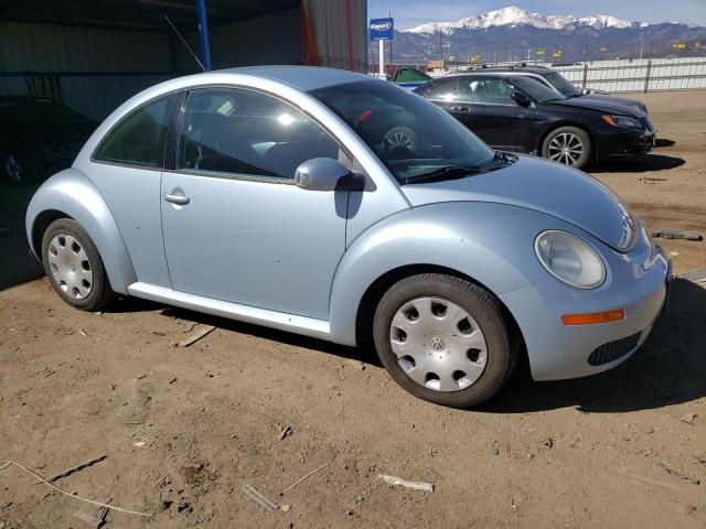 3VWPG3AG0AM014905 - 2010 VOLKSWAGEN NEW BEETLE SILVER photo 4