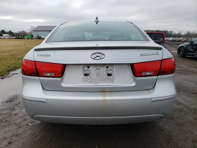 5NPEU4ACXAH616125 - 2010 HYUNDAI SONATA SE GRAY photo 6