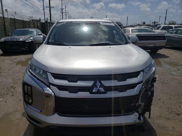 JA4AR3AU8LU021411 - 2020 MITSUBISHI OUTLANDER ES Gümüş foto 5