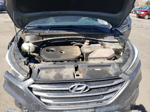 KM8J3CA42HU296153 - 2017 HYUNDAI TUCSON LIMITED GRAY photo 12