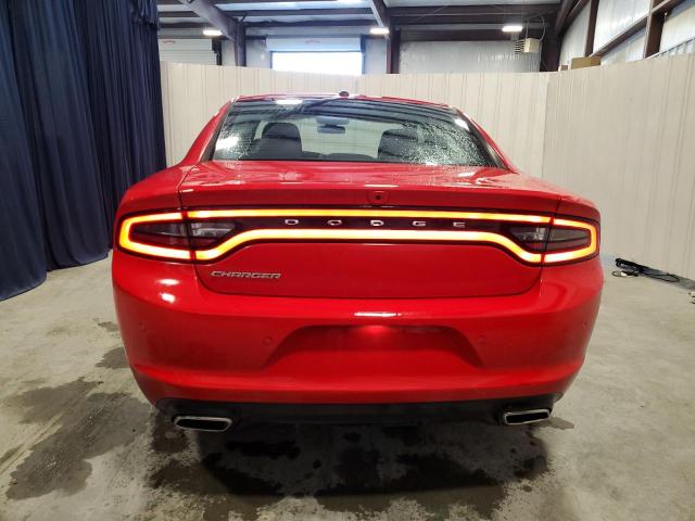 2C3CDXBG2NH179167 - 2022 DODGE CHARGER SXT RED photo 6