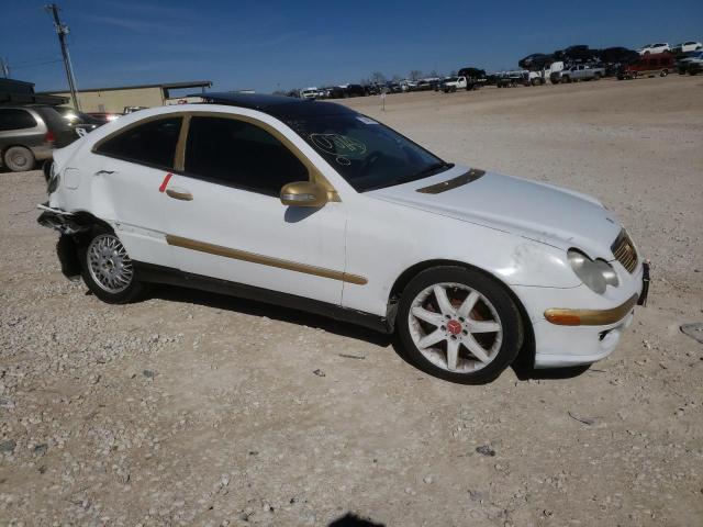 WDBRN64J75A647655 - 2005 MERCEDES-BENZ C 320 SPORT COUPE WHITE photo 4