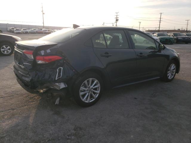 JTDBCMFE8R3058587 - 2024 TOYOTA COROLLA LE 灰色 照片 3