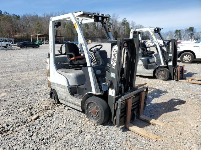2013 NISSAN CF40LP, 