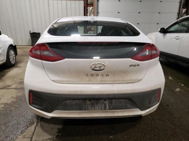 KMHC65LD3JU076468 - 2018 HYUNDAI IONIQ WHITE photo 6