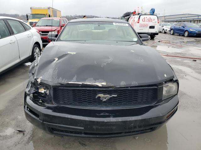 1ZVFT80N155197750 - 2005 FORD MUSTANG BLACK photo 5