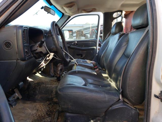 1GBJC33U33F245375 - 2003 CHEVROLET SILVERADO C3500 WHITE photo 7