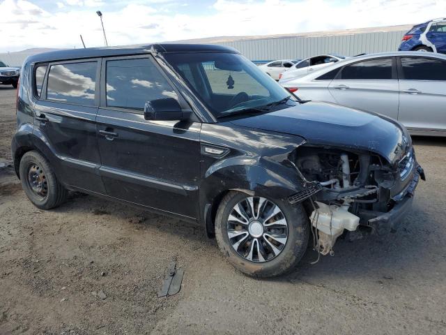 KNDJT2A51D7498594 - 2013 KIA SOUL BLACK photo 4