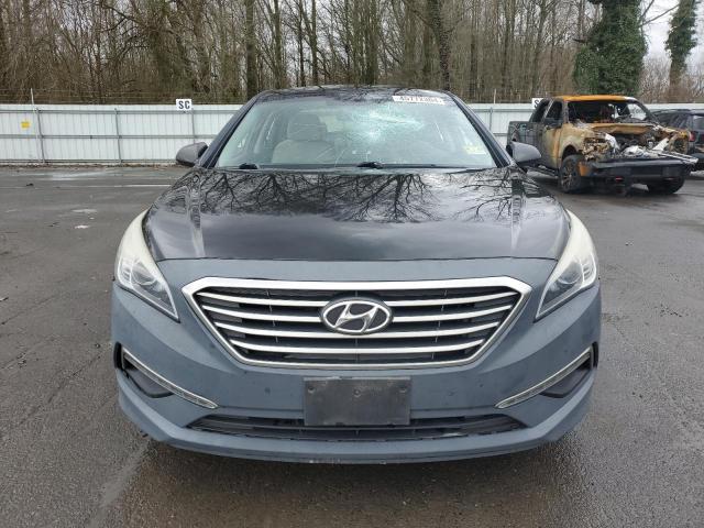 5NPE24AF9FH000357 - 2015 HYUNDAI SONATA SE BLACK photo 5