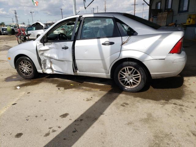 1FAHP34N16W249280 - 2006 FORD FOCUS ZX4 SILVER photo 2