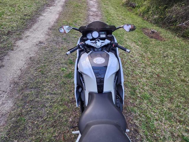 WB10509019ZV93278 - 2009 BMW K1300 S SILVER photo 9