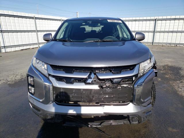 JA4ARUAU0MU014640 - 2021 MITSUBISHI OUTLANDER ES SILVER photo 5