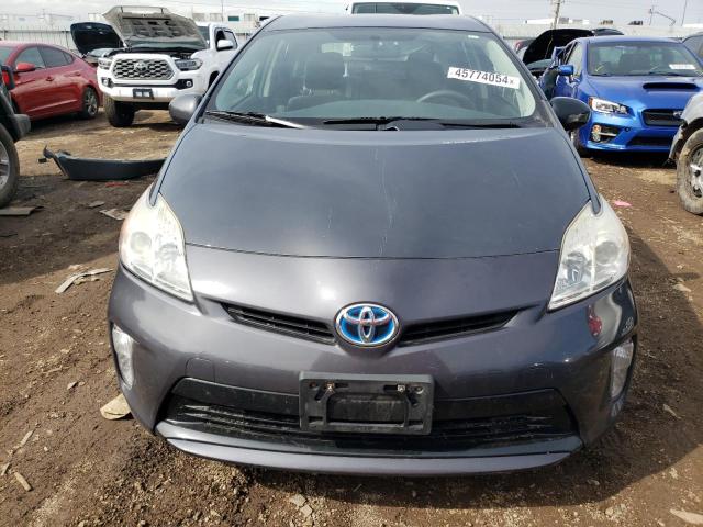 JTDKN3DU3E0368821 - 2014 TOYOTA PRIUS GRAY photo 5