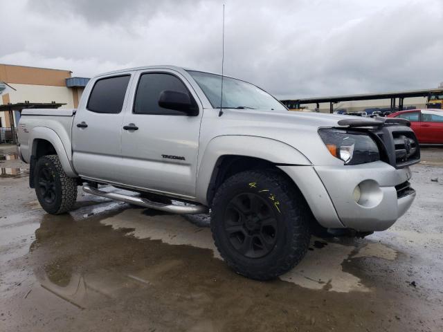 5TEJU62N96Z254903 - 2006 TOYOTA TACOMA DOUBLE CAB PRERUNNER SILVER photo 4