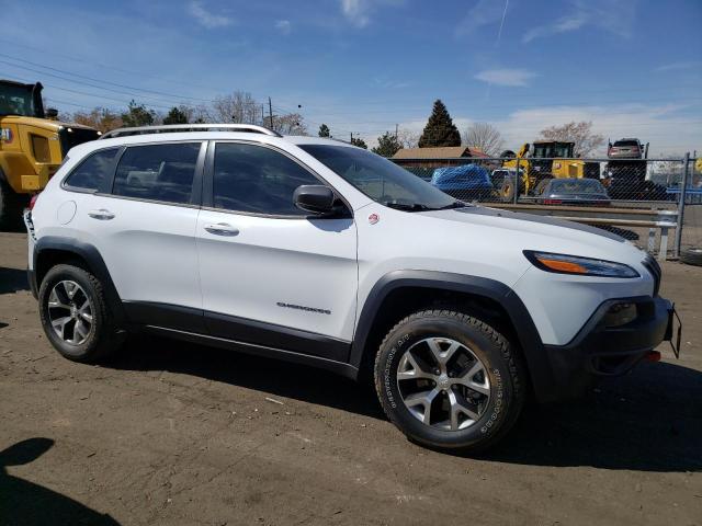 1C4PJMBXXJD609121 - 2018 JEEP CHEROKEE TRAILHAWK WHITE photo 4