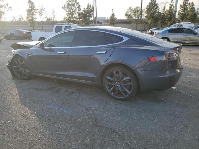 5YJSA1E22HF230223 - 2017 TESLA MODEL S GRAY photo 2