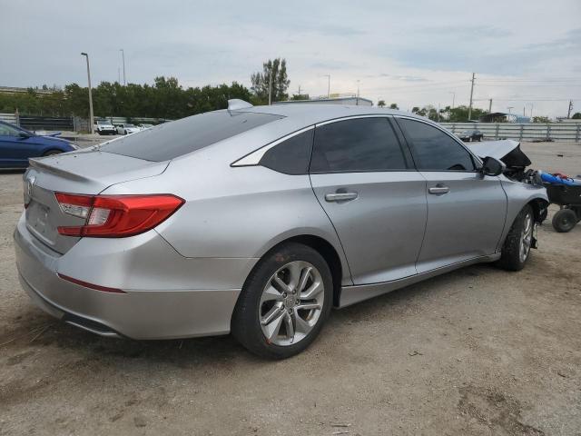 1HGCV1F10JA179738 - 2018 HONDA ACCORD LX SILVER photo 3