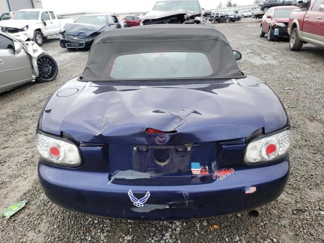 JM1NB353840401385 - 2004 MAZDA MX-5 MIATA BASE BLUE photo 6