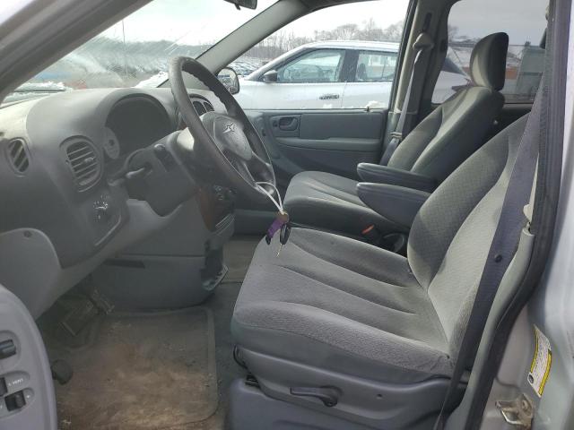 1C4GP45R75B417152 - 2005 CHRYSLER TOWN & COU ვერცხლისფერი ფოტო 7