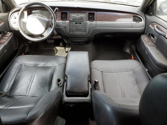 2LNBL8EV3BX763195 - 2011 LINCOLN TOWN CAR EXECUTIVE L BLACK photo 8