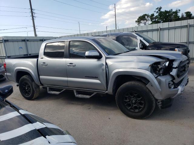 3TMAZ5CNXNM187010 - 2022 TOYOTA TACOMA DOUBLE CAB SILVER photo 4