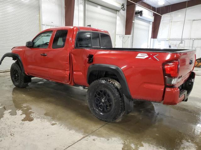 3TYSZ5AN7NT061683 - 2022 TOYOTA TACOMA ACCESS CAB RED photo 2