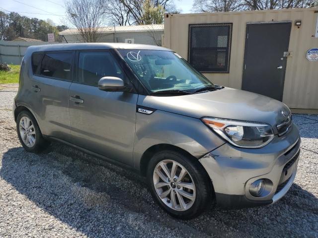 KNDJP3A57H7477748 - 2017 KIA SOUL + GRAY photo 4