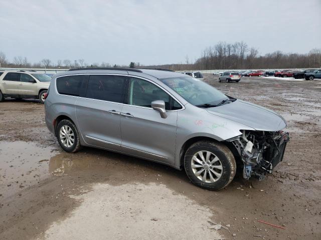 2C4RC1BG6HR839988 - 2017 CHRYSLER PACIFICA TOURING L SILVER photo 4