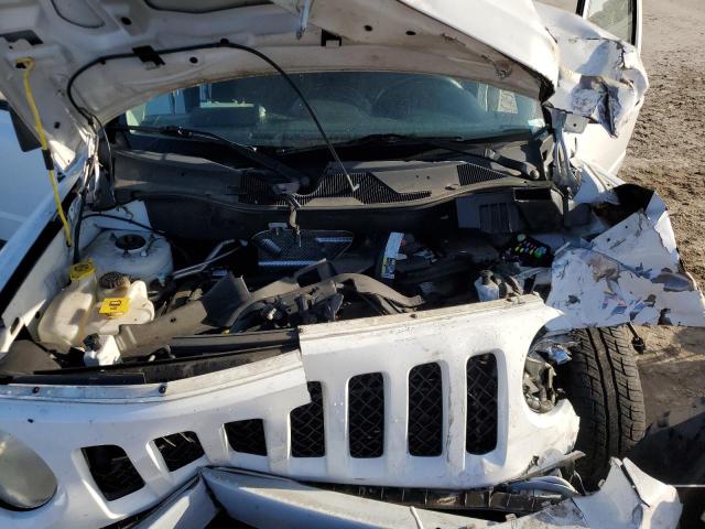 1C4NJPFAXED650353 - 2014 JEEP PATRIOT LATITUDE WHITE photo 11