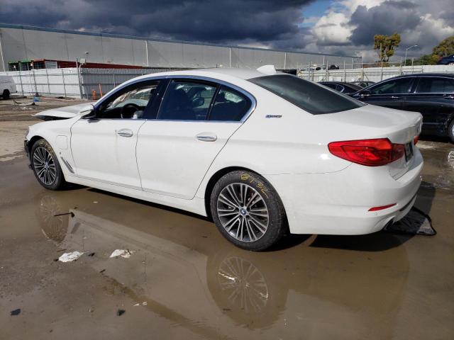 WBAJA9C56JB253338 - 2018 BMW 530E WHITE photo 2