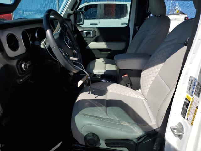 1C4JJXP63NW220628 - 2022 JEEP WRANGLER U SAHARA 4XE WHITE photo 7