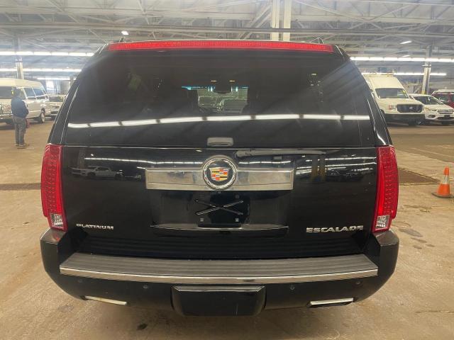 1GYS4KEFXER11204L - 2014 CADILLAC ESCALADE ESV PLATINUM შავი ფოტო 3
