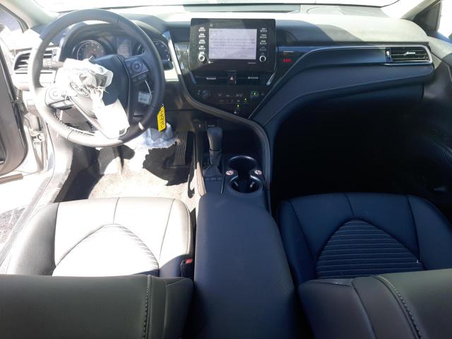 4T1G11AK5PU728591 - 2023 TOYOTA CAMRY SE NIGHT SHADE SILVER photo 8