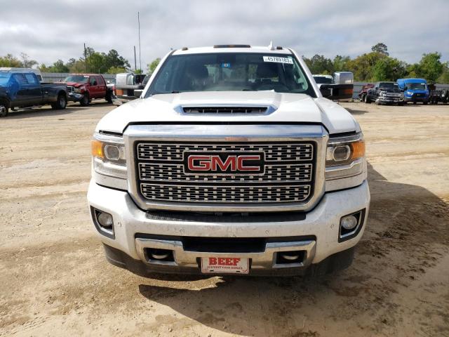 1GT42WEY7KF275541 - 2019 GMC SIERRA K3500 DENALI WHITE photo 5