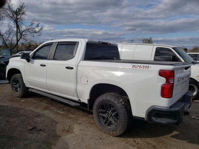 1GCPYFED6LZ216117 - 2020 CHEVROLET SILVERADO K1500 LT TRAIL BOSS WHITE photo 2